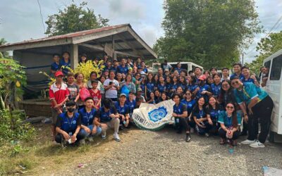 Maryknoll College of Panabo Inc- Senior High School Unit successfully distributed 220 relief goods and 101 packs of garments to the residents of Purok Paraiso, Brgy. Esperanza, Sto. Tomas, and Davao del Norte, who were affected by the flood calamity earlier today.